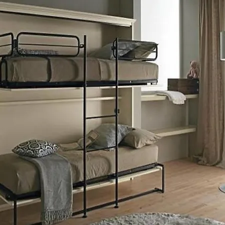 Homeinn Appia Antica روما